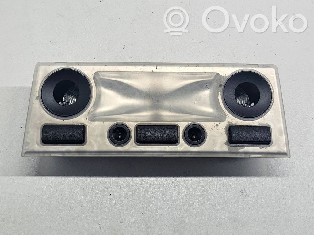 BMW 5 E60 E61 Światło fotela przedniego 