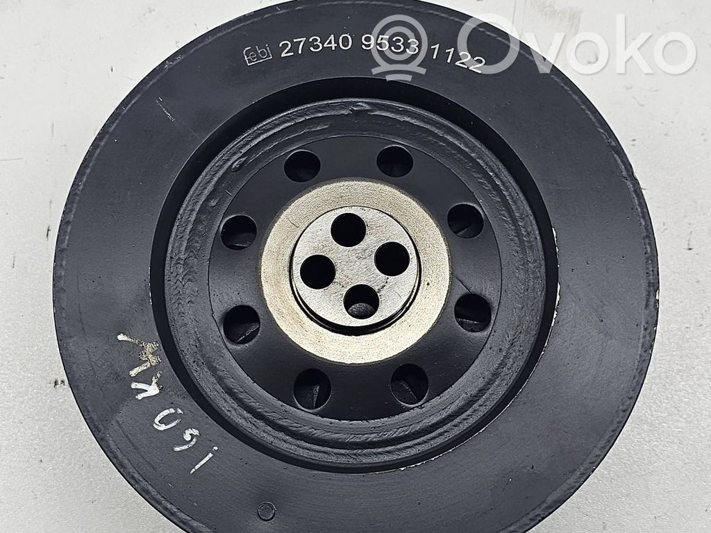 Kampiakselin vauhtipyörä   273409533