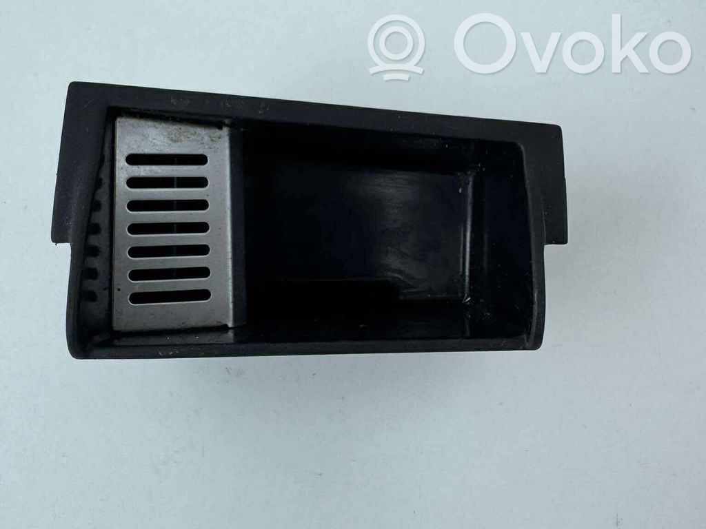 BMW 7 E65 E66 Aschenbecher Tür hinten 