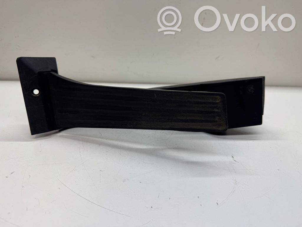 Pedale dell’acceleratore   6762482,25916010,1508031