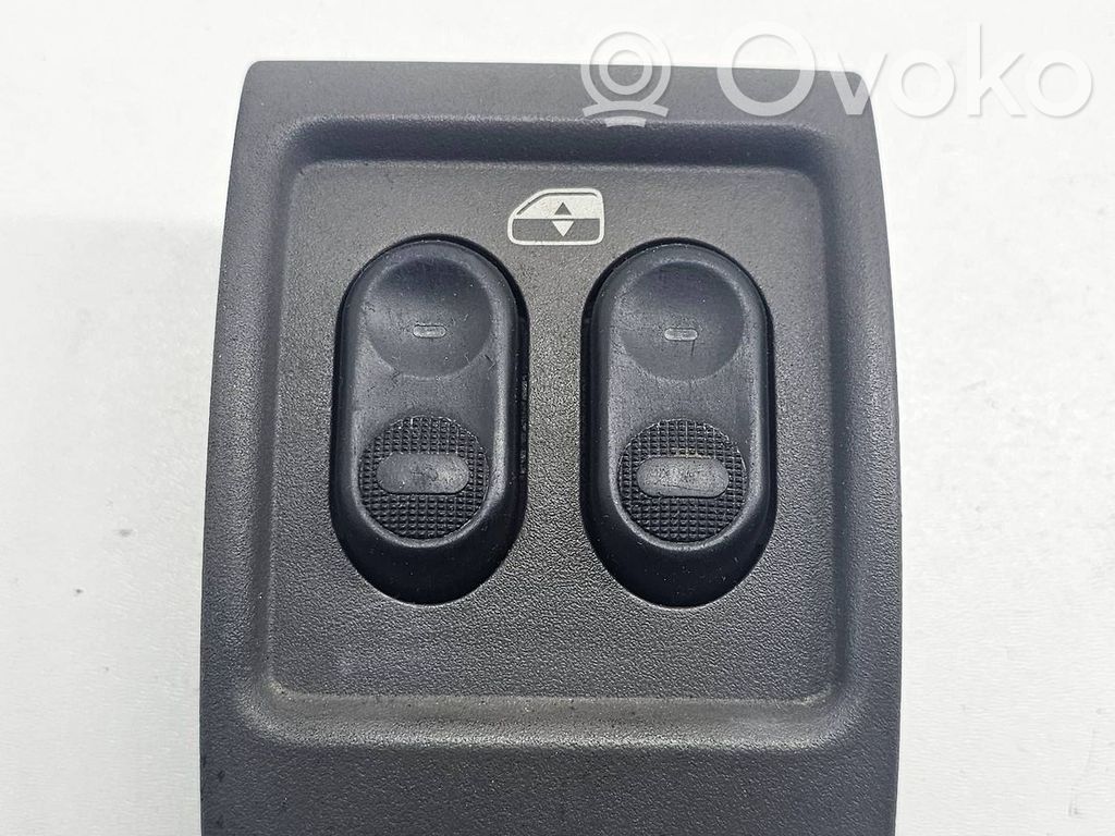 Chrysler PT Cruiser Electric window control switch 