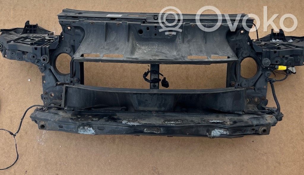 Porsche Cayenne (9PA) Pas przedni 