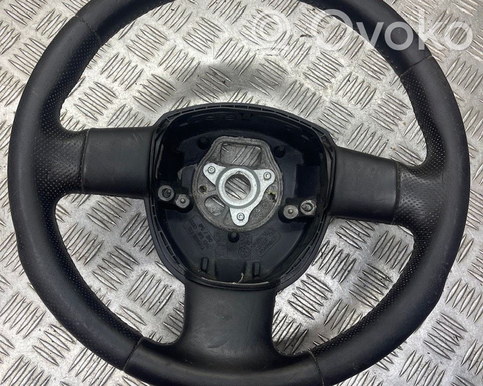 Audi A3 S3 8P Kierownica 