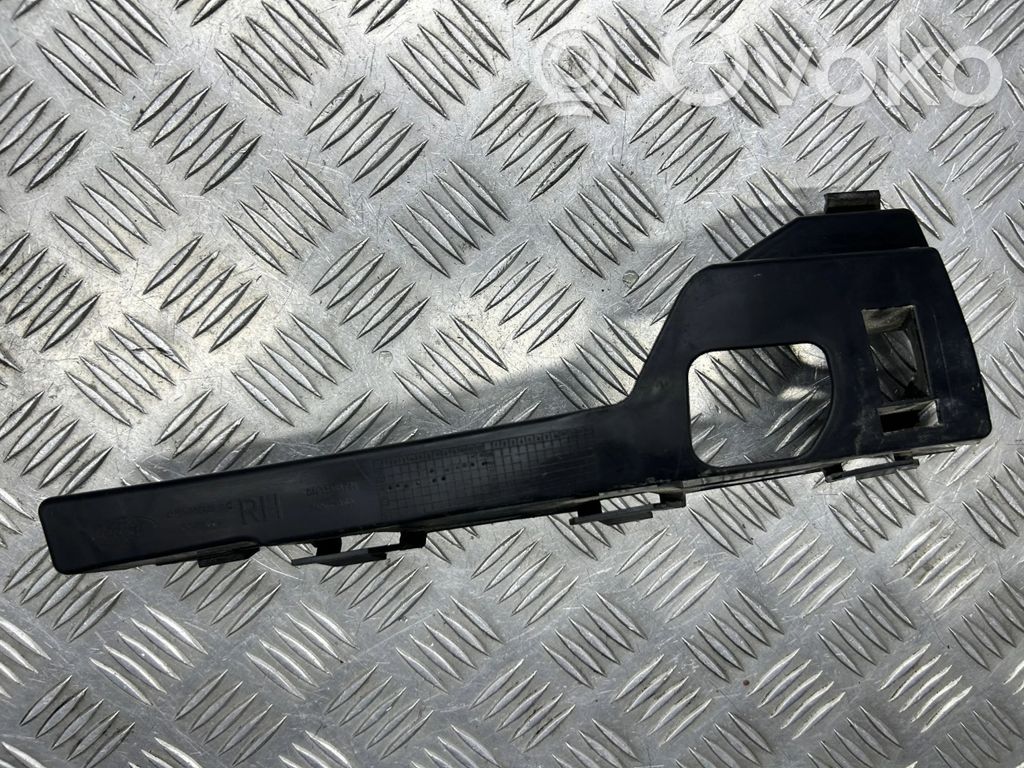 Ford Focus Front bumper mounting bracket 