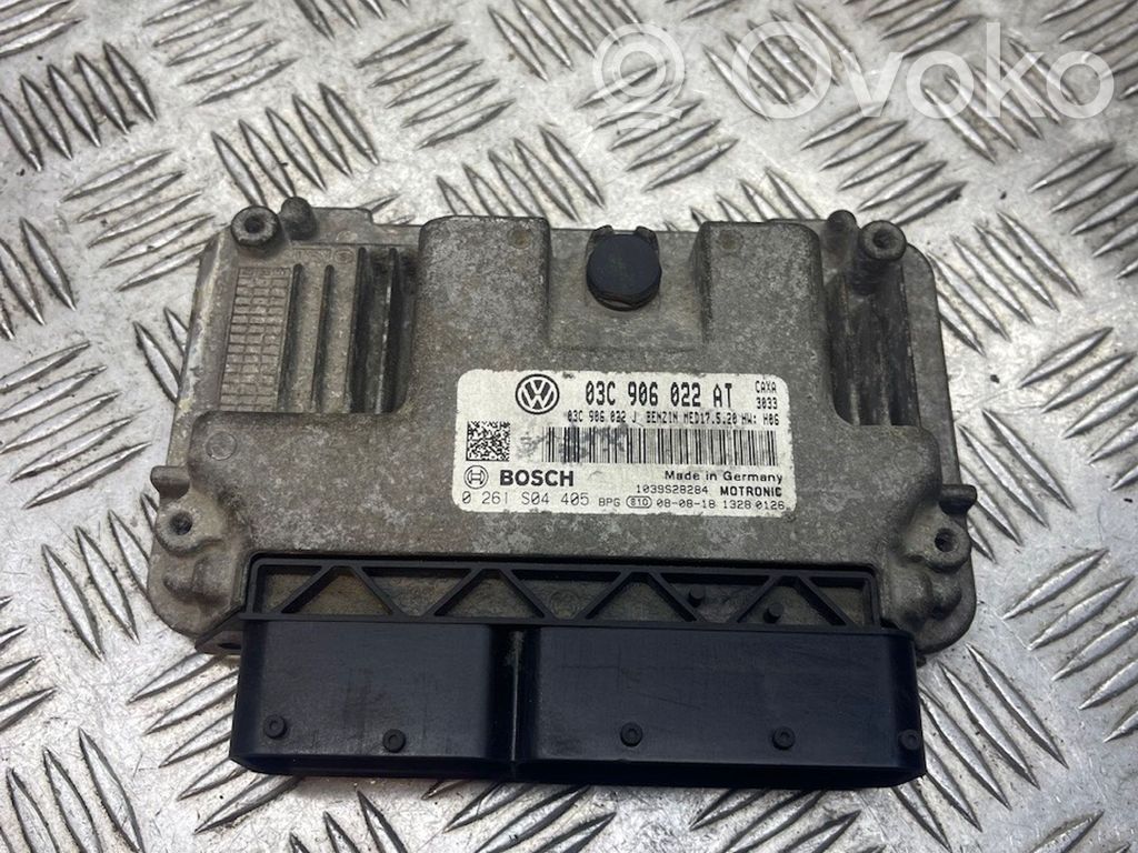 Volkswagen Golf VI Engine control unit/module 