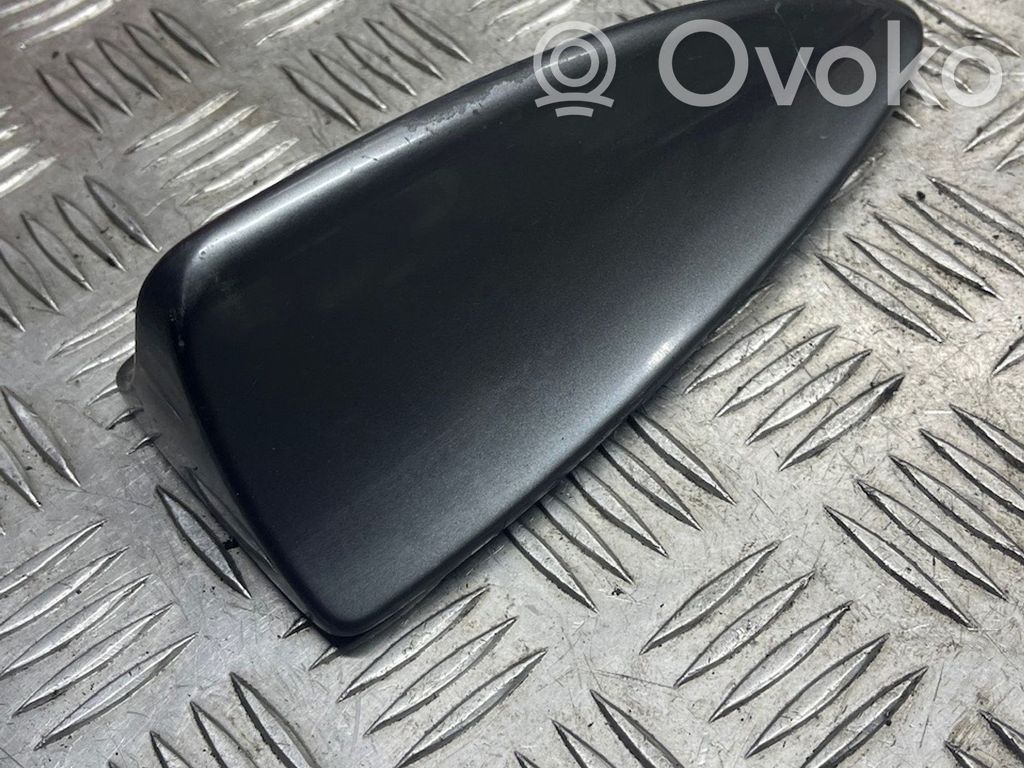BMW 5 E60 E61 Stogo (GPS) antenos dangtelis 