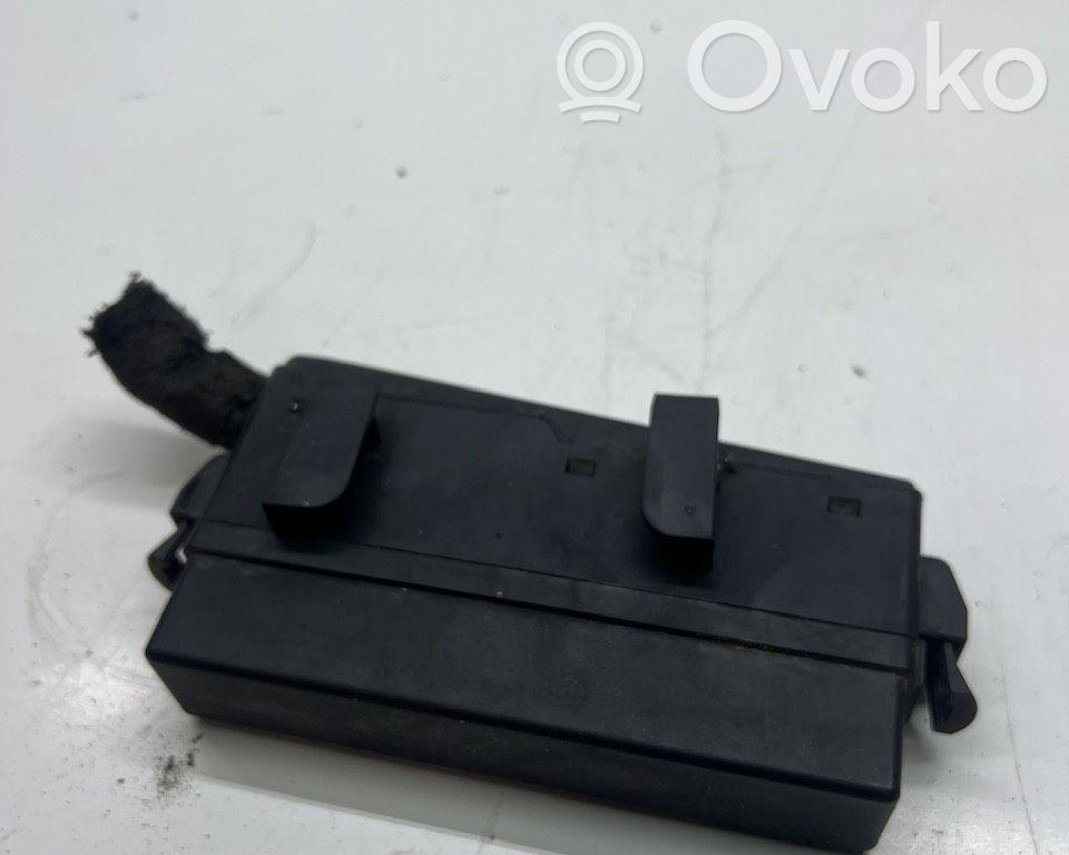 Opel Vectra C Juego de caja de fusibles 
