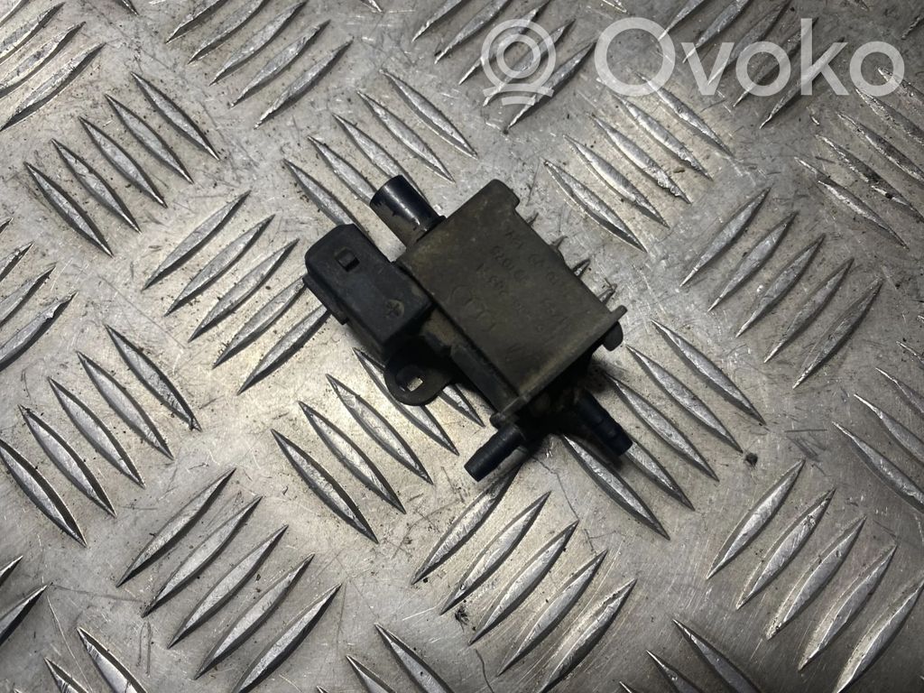 Volkswagen PASSAT B5 Solenoid supapă turbosuflantă 