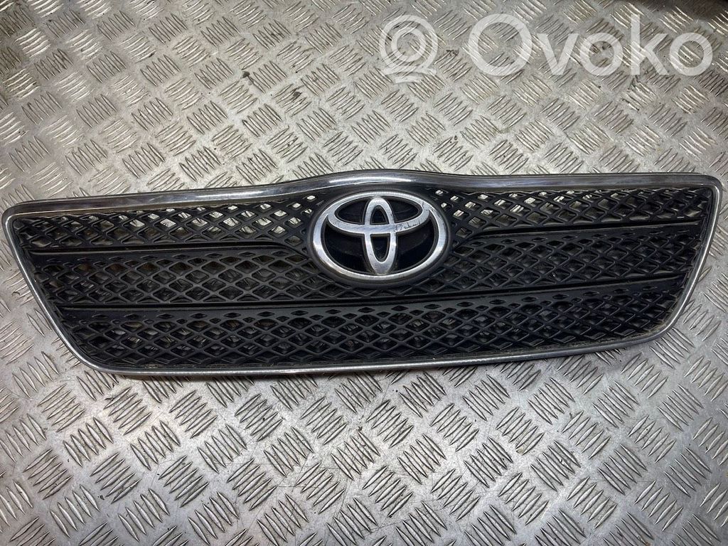 Toyota Yaris Etusäleikkö 