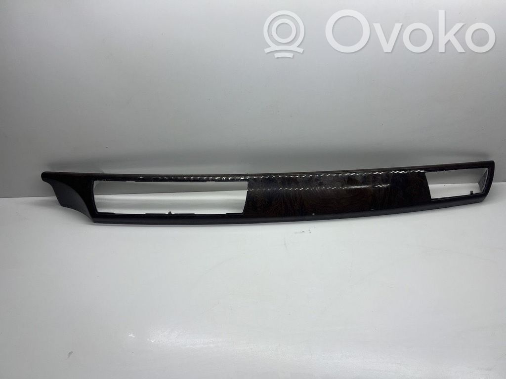 BMW 7 E65 E66 Panelės apdaila 