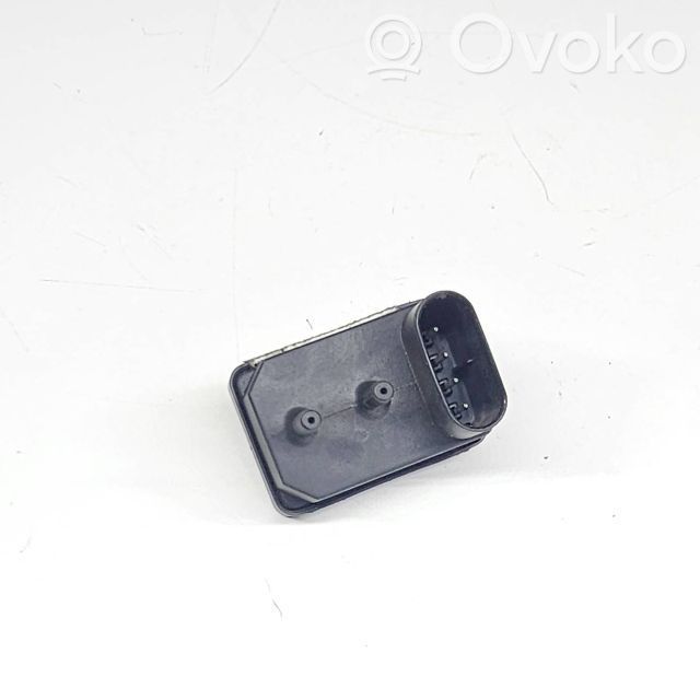 Audi A6 S6 C5 4B Air pressure sensor 