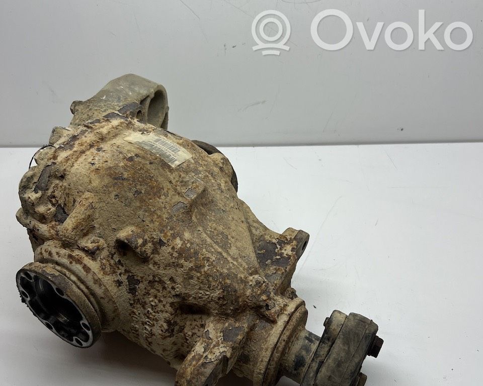 Rear differential   7556678,8906071011810163
