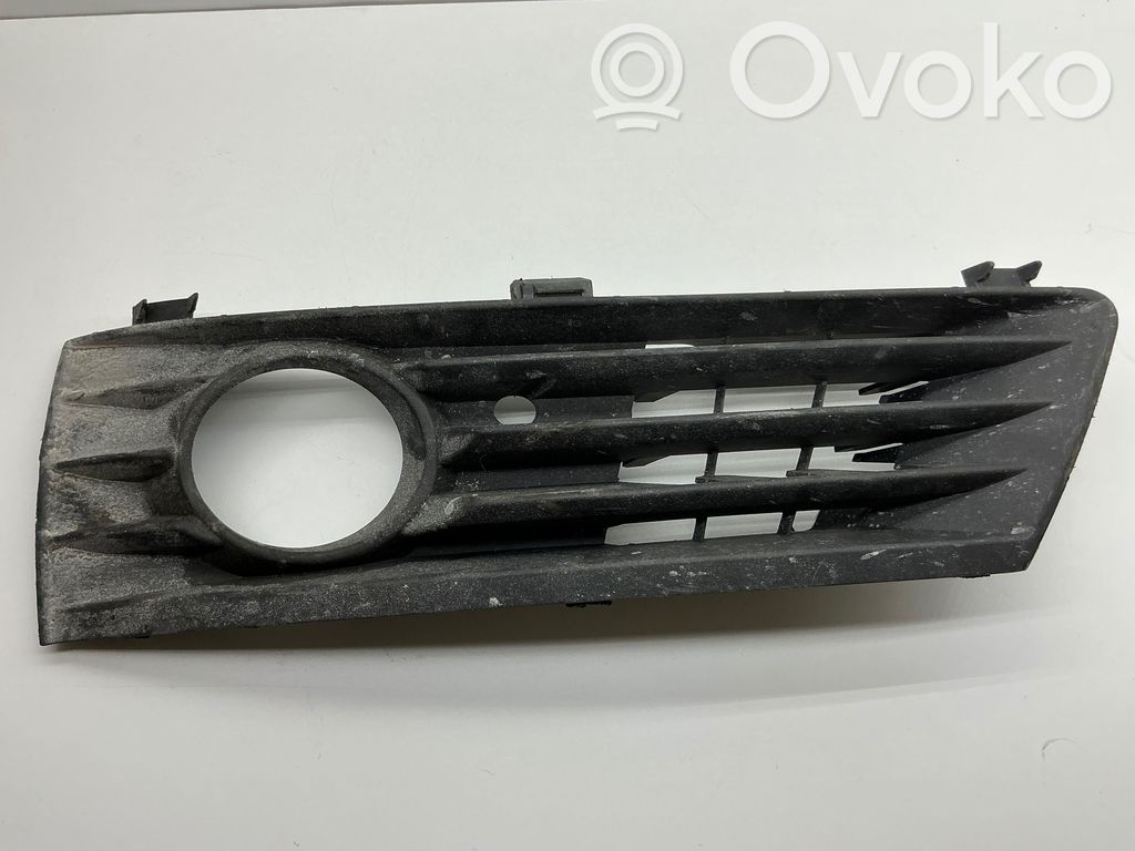 Opel Zafira A Grilă/ornament proiector ceață față 