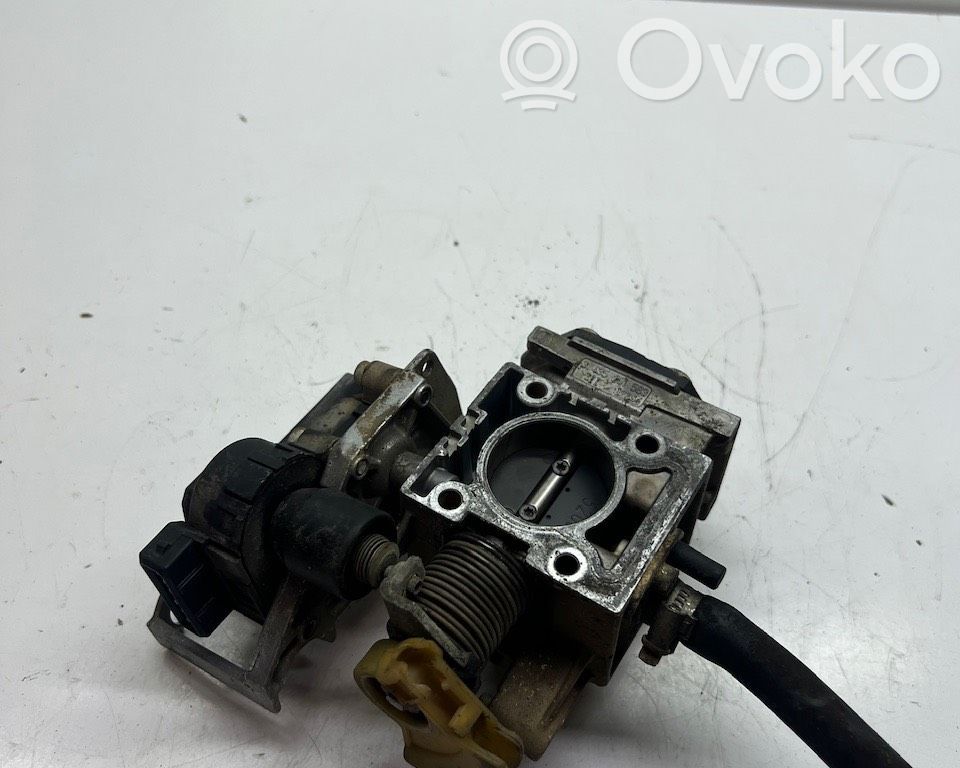 Audi 80 90 B3 Zawór przepustnicy 