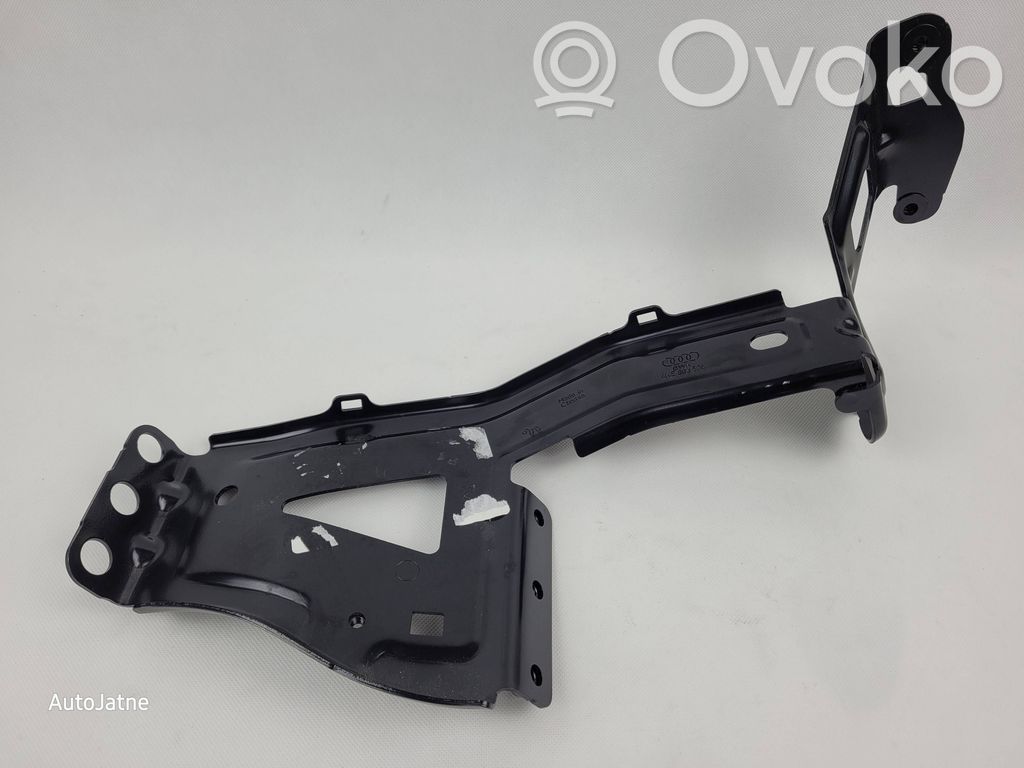 Audi e-tron Fender mounting bracket 