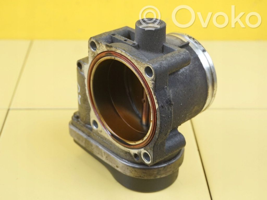 BMW X3 E83 Throttle body valve 