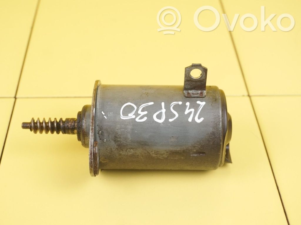 BMW 5 E60 E61 Camshaft holder 