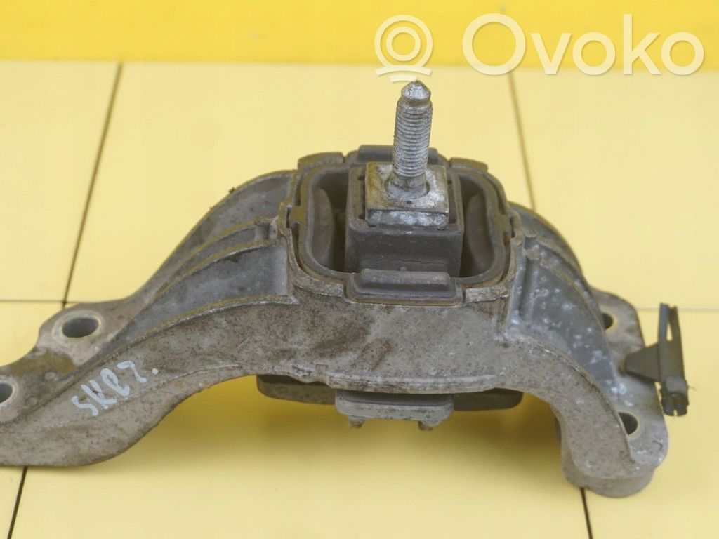 Mini One - Cooper R56 Gearbox mounting bracket 