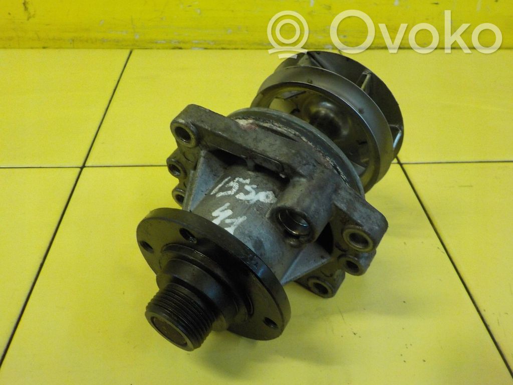 BMW Z4 E85 E86 Water pump 