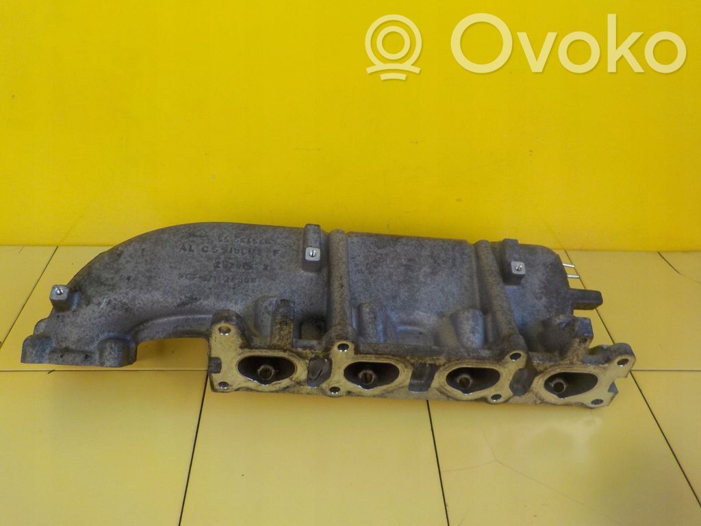 Opel Corsa D Всасывающий коллектор 
