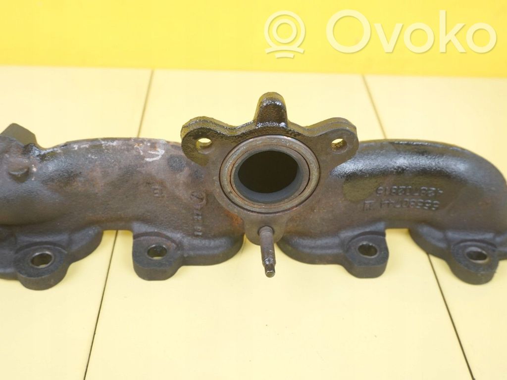 Opel Insignia B Exhaust manifold 