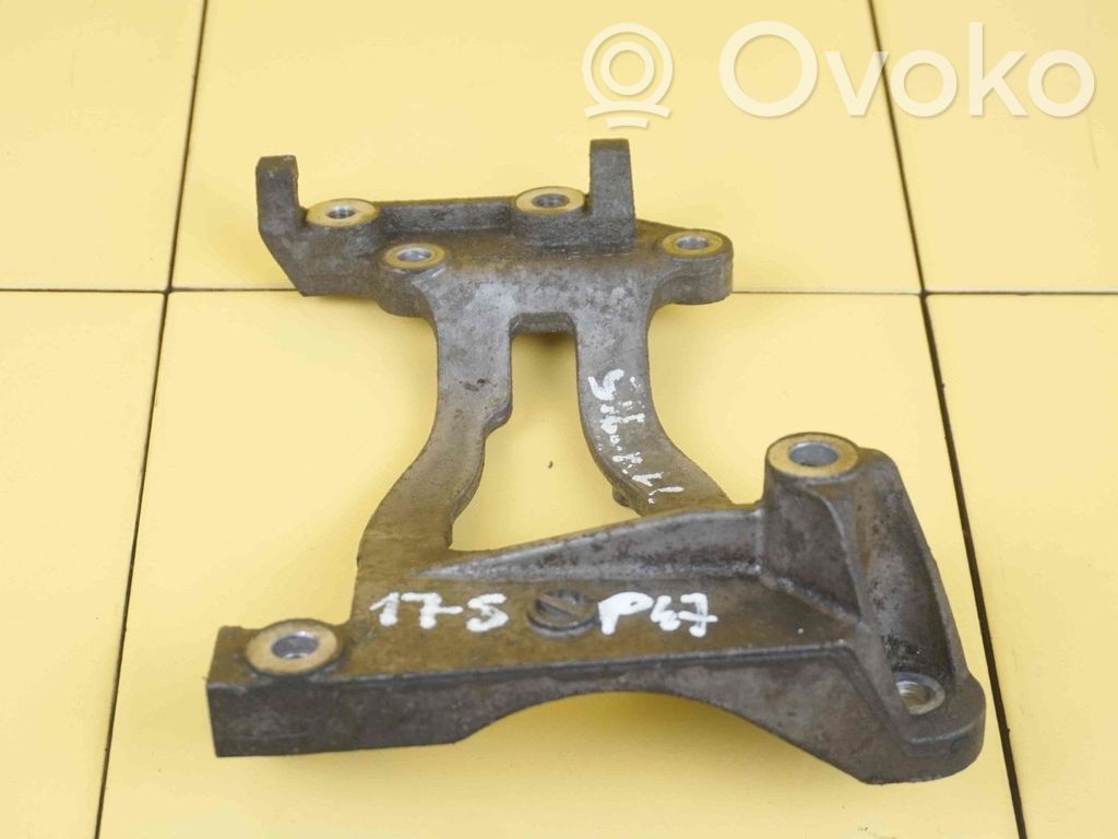 Honda CR-V Engine mount vacuum valve 