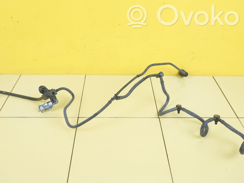 Renault Master II Fuel line pipe 