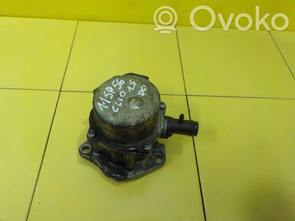 Renault Clio IV Vacuum pump 