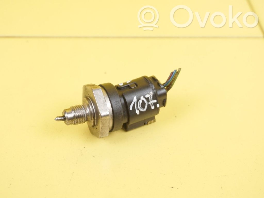 Ford Kuga II Eļļas temperatūras sensors 