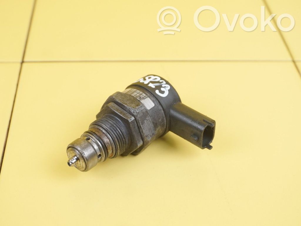 Volvo XC60 Fuel pressure sensor 