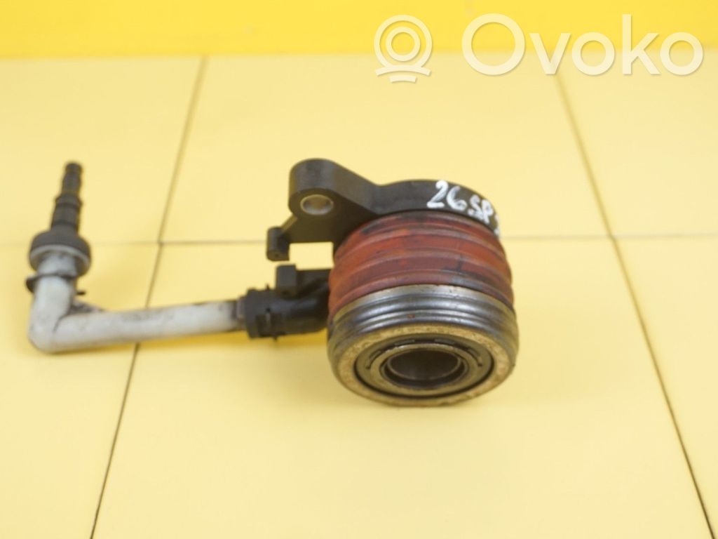 Renault Megane III Clutch slave cylinder 