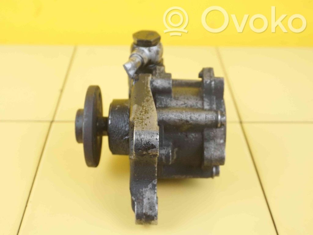 BMW 3 E90 E91 Power steering pump 