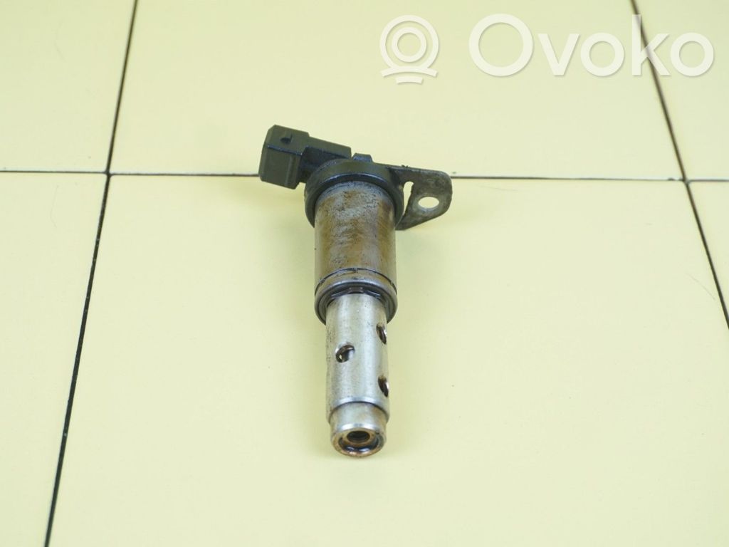BMW 5 E60 E61 Pakrovėjas akumuliatorius (papildomas) 