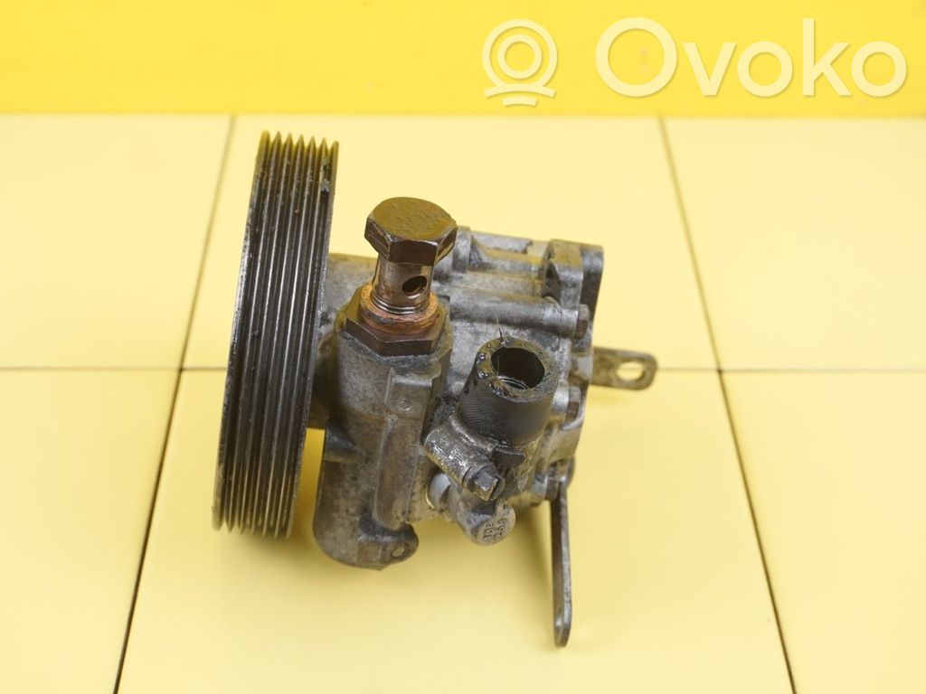 Peugeot Boxer Ohjaustehostimen pumppu 