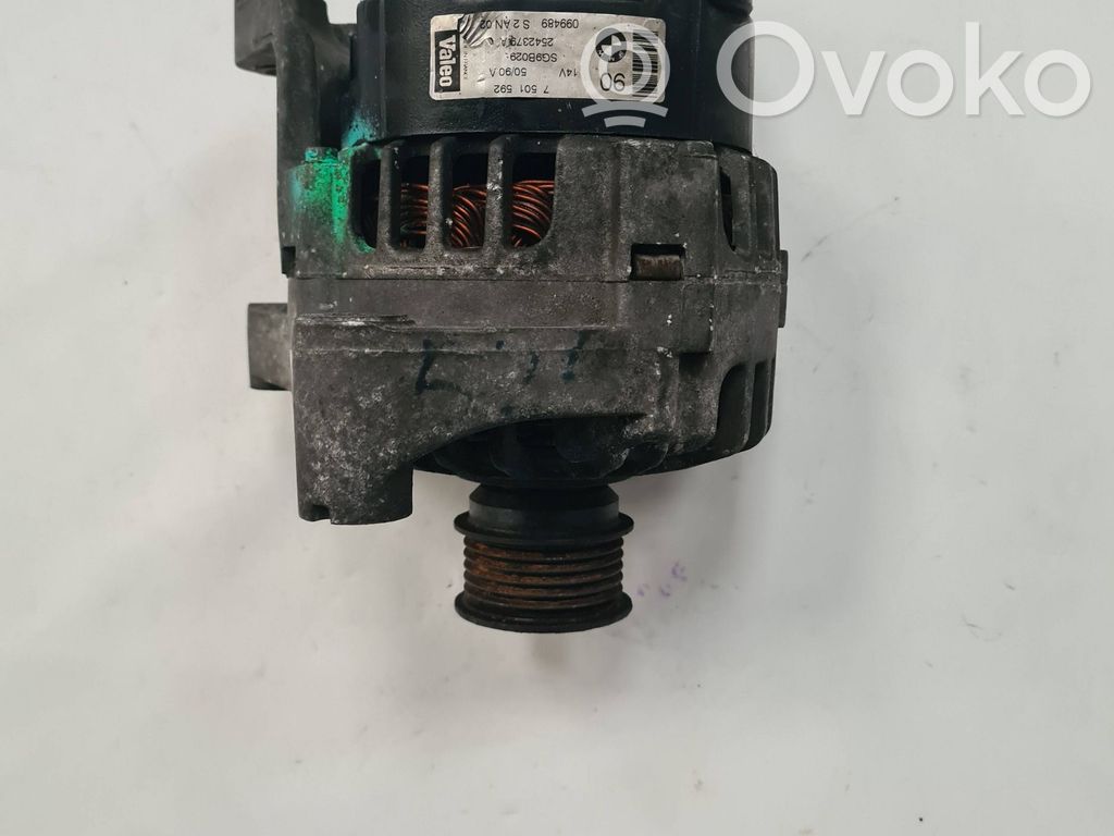 BMW 3 E46 Ģenerators 