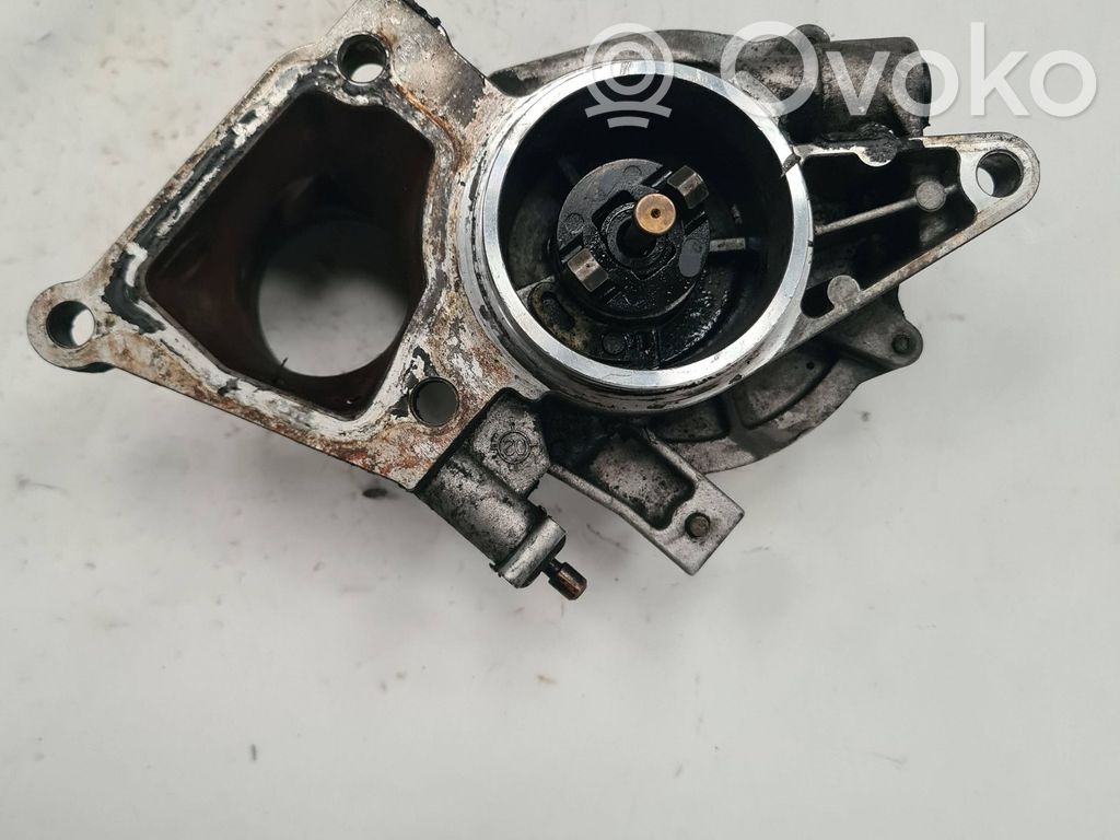 Ford Mondeo Mk III Pompă vacuum 