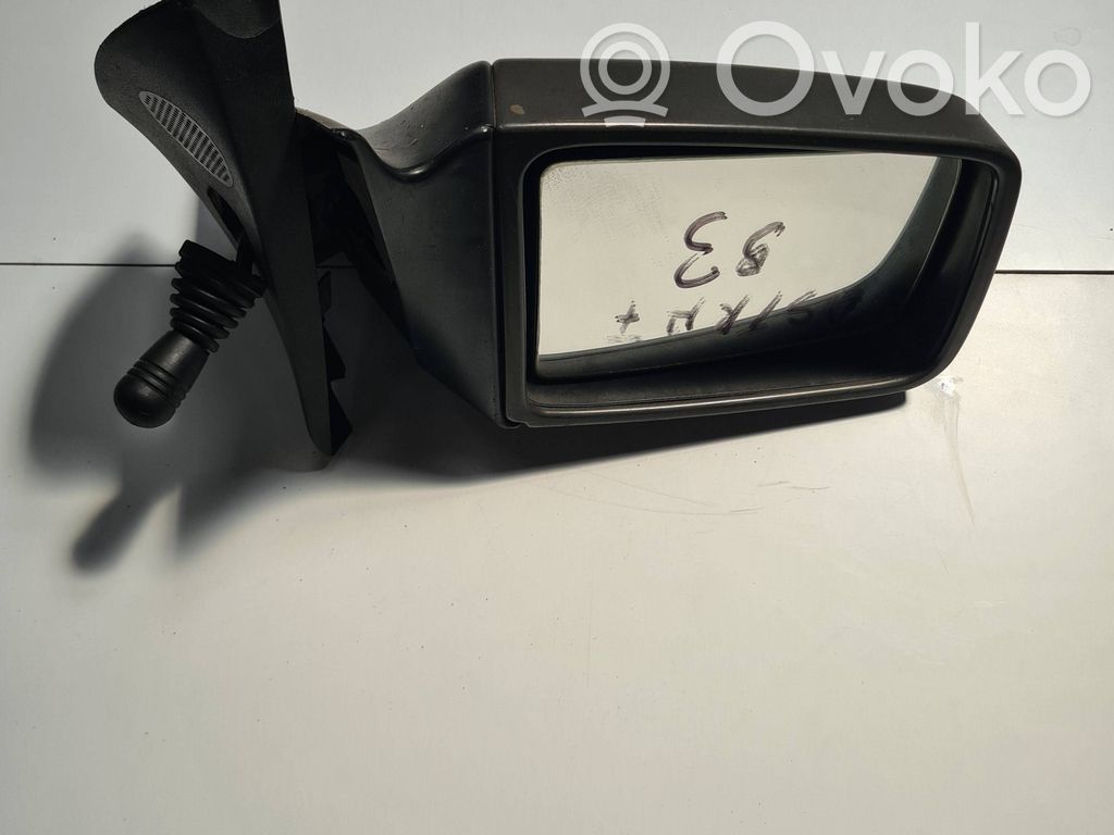 Opel Astra F Manualne lusterko boczne drzwi przednich 