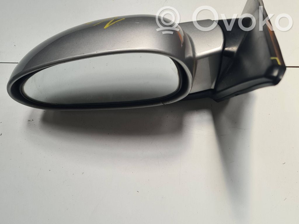 Daewoo Nubira Front door electric wing mirror 