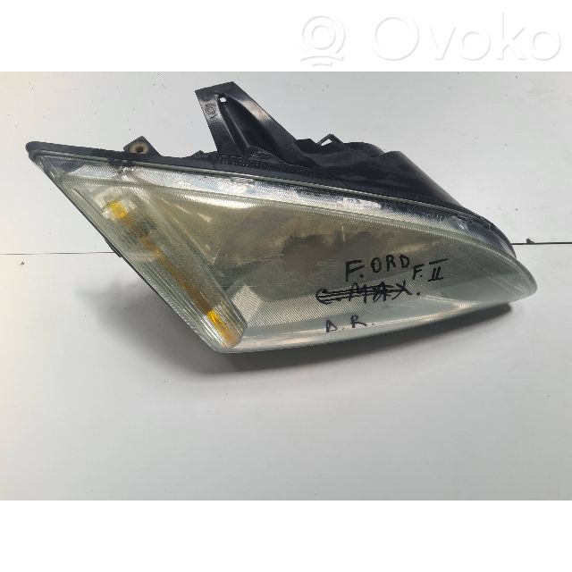 Ford Focus Headlight/headlamp 