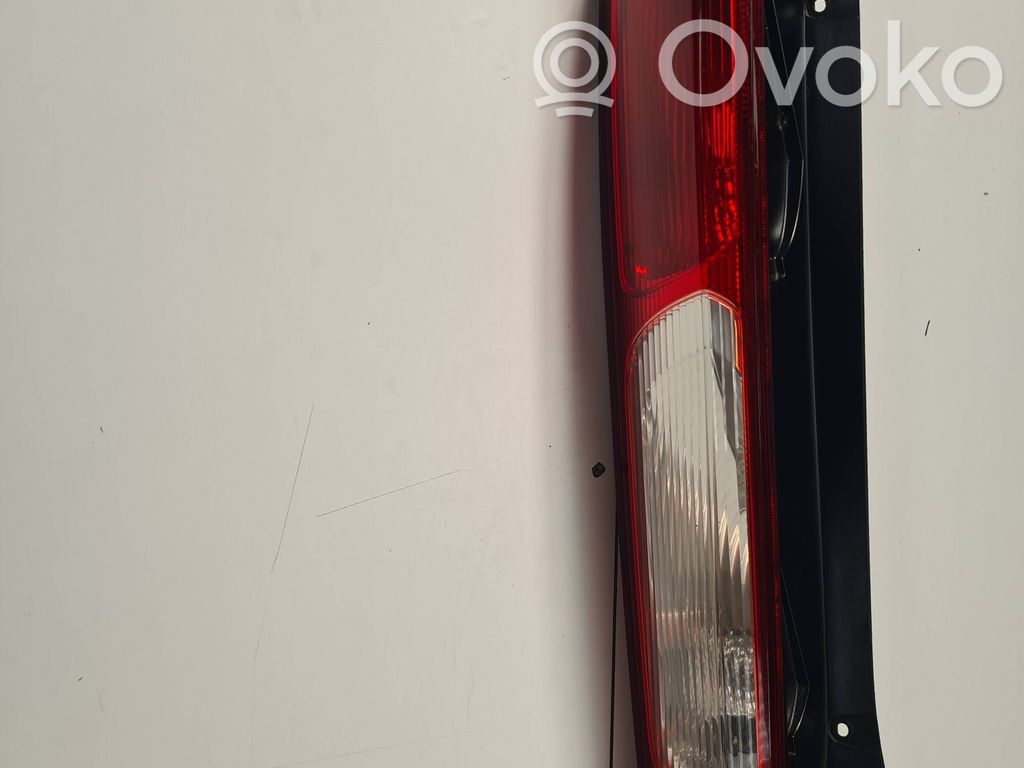 Ford Focus Galinis žibintas kėbule 