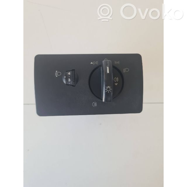 Interruptor de luz   1S7T13A024HC