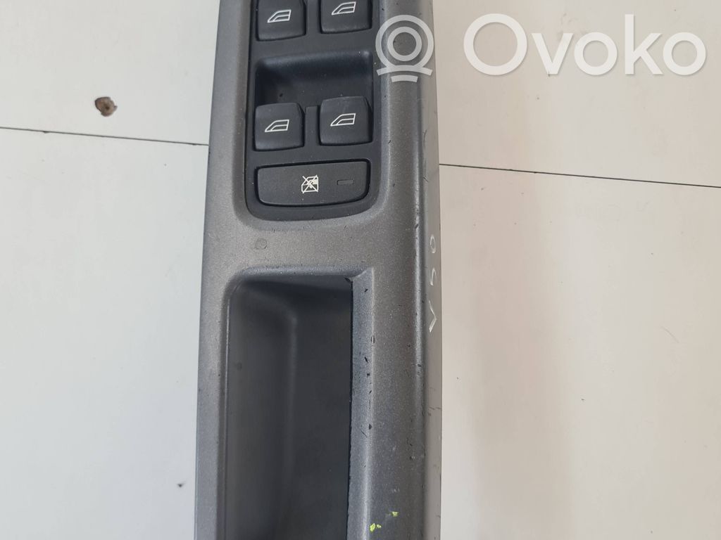 Electric window control switch   30710787,30710789,30710788