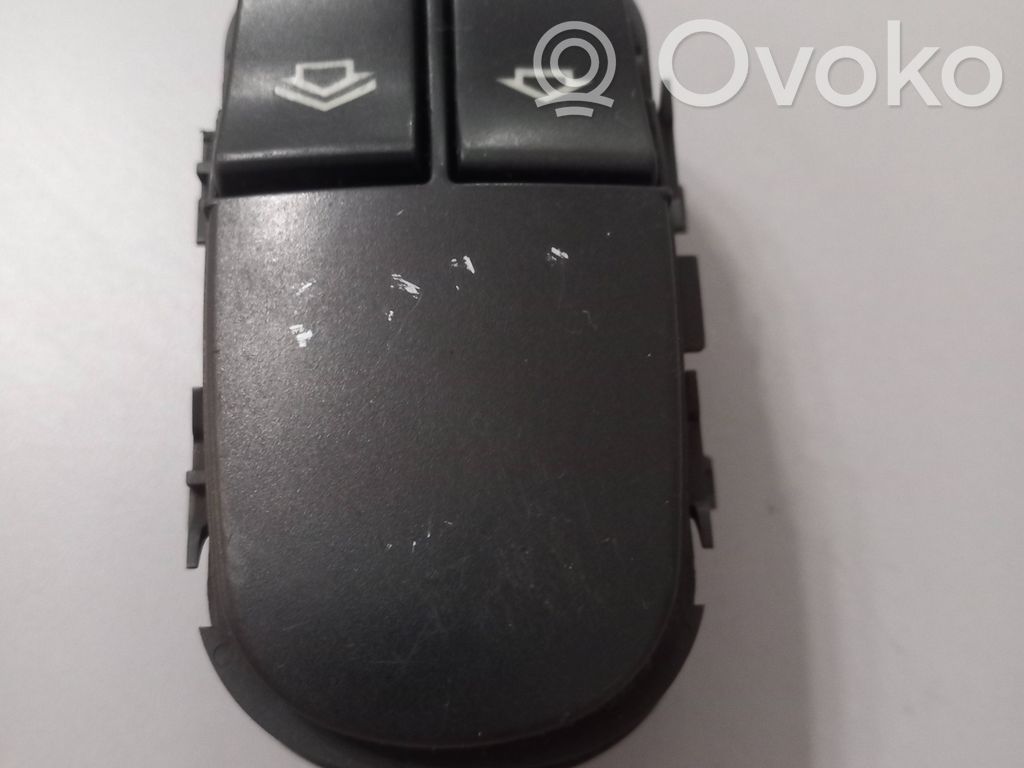 Ford Focus Electric window control switch 
