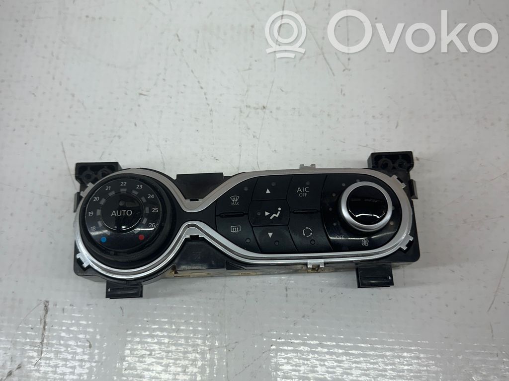 Renault Sandero I Climate control unit 
