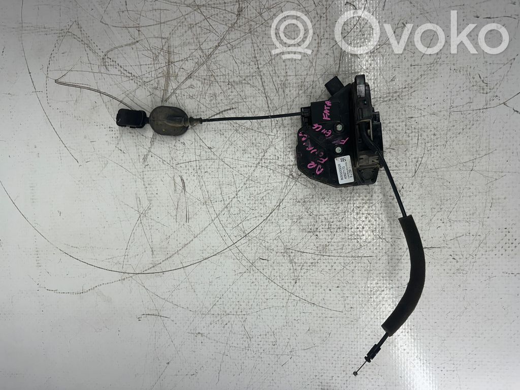 Renault Fluence Zamek drzwi przednich 