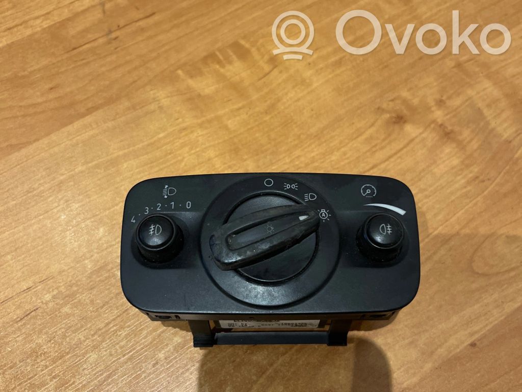 Ford Mondeo MK IV Light switch 