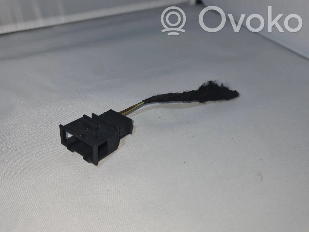 Porsche Cayenne (92A) Kabel do zmieniarki CD 