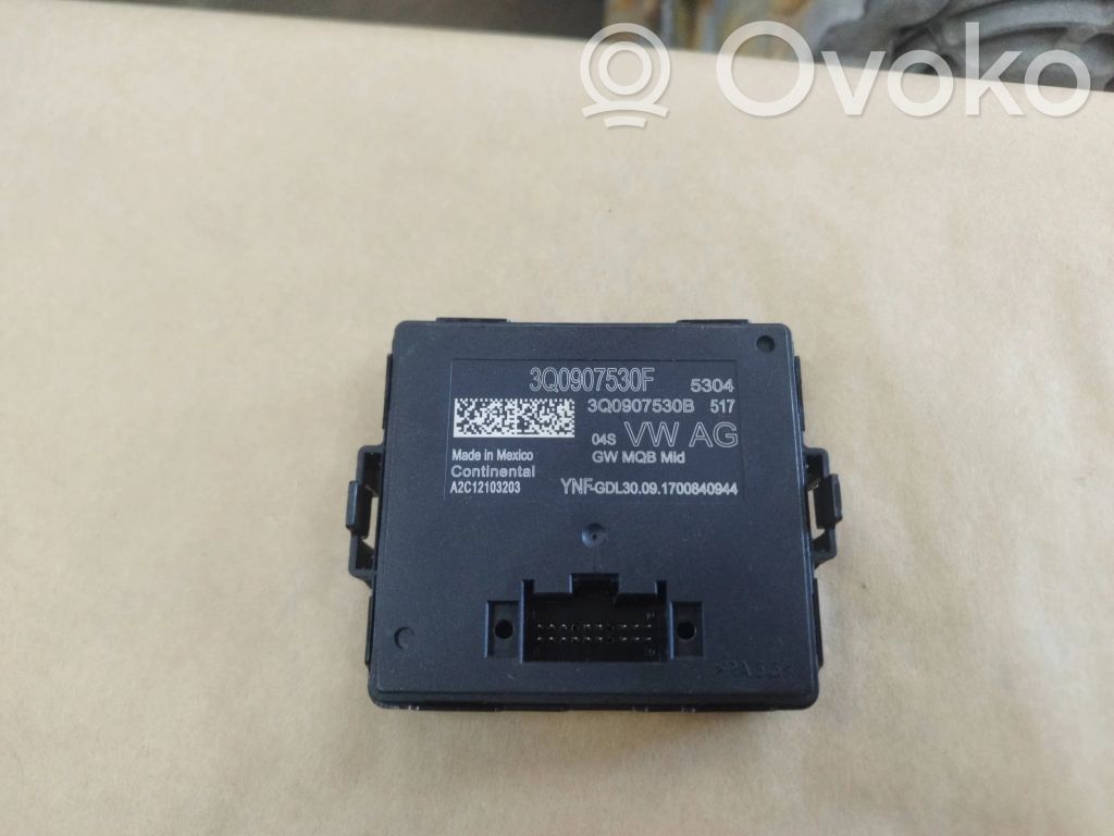 Volkswagen Golf VII Gateway control module 
