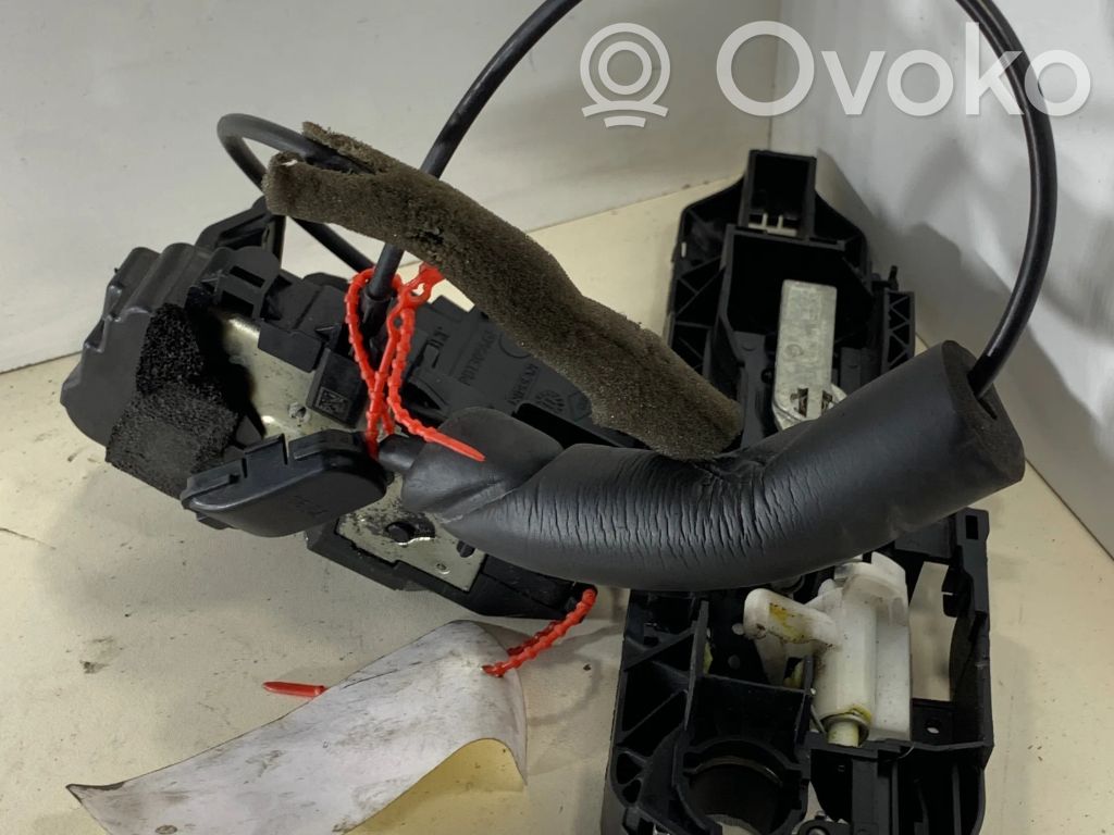 Renault Megane III Takaoven lukko 
