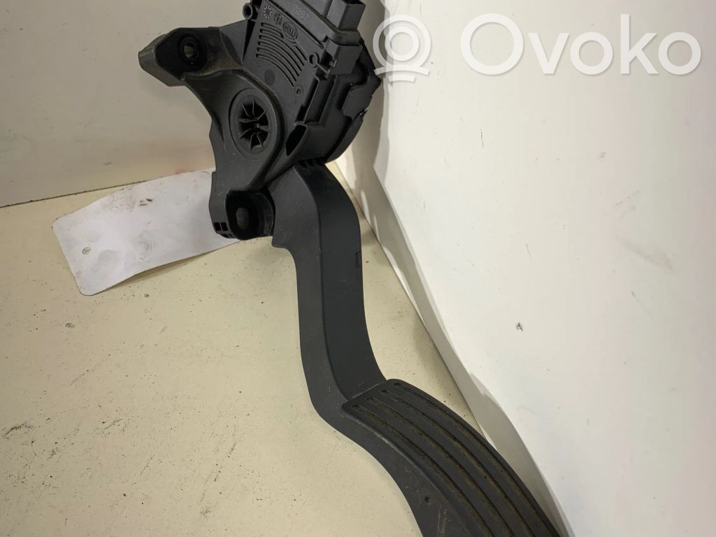 Ford Connect Accelerator throttle pedal 